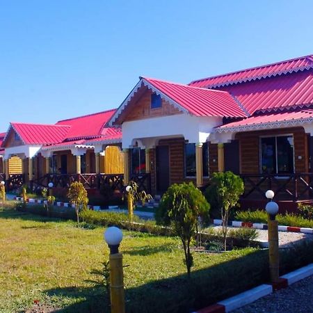 Dooars Reina Resort ラタグリ エクステリア 写真
